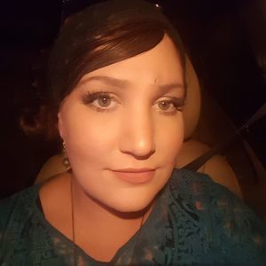 Meet your Posher, Molly